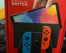 Oyun konsolu Nintendo Switch Oled