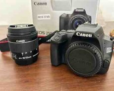 Fotoaparat Canon EOS 250D
