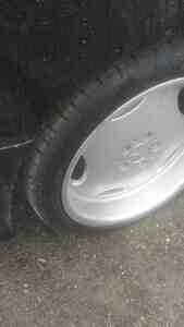 Larzon təkərlər Larzon təkərlər