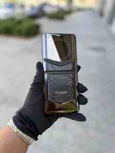 Vertu Ironflip Carbon Texture Auspicious Phoenix 512GB, 12GB Vertu Ironflip Carbon Texture Auspicious Phoenix 512GB, 12GB