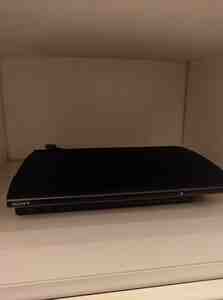 PlayStation 3 Super Slim 500GB PlayStation 3 Super Slim 500GB