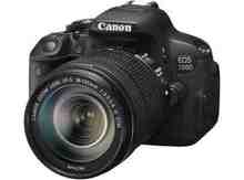 Fotoaparat Canon EOS 700D  18-135mm IS STM Lens Kit