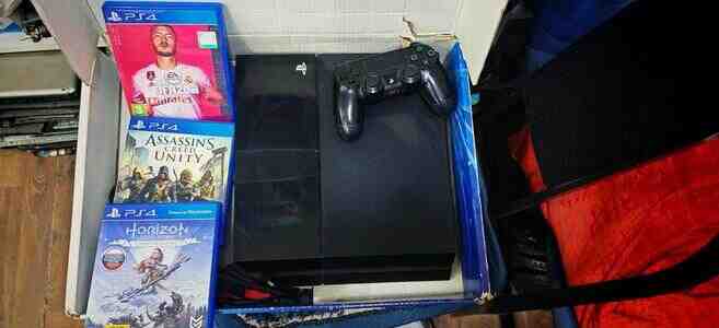 Sony Playstation 4 Slim 500GB Sony Playstation 4 Slim 500GB