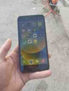 Apple iPhone 8 Plus Silver 64GB Apple iPhone 8 Plus Silver 64GB