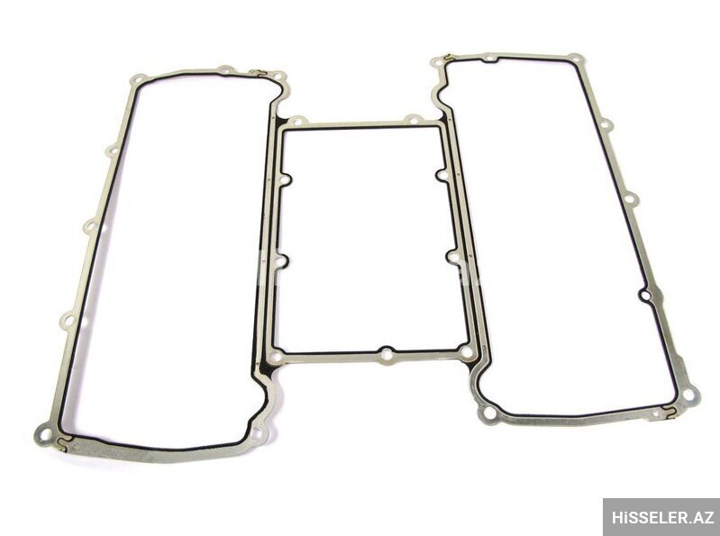 Land Rover 5 benzin Ust qapaqin proklatkasi Land Rover 5 benzin Ust qapaqin proklatkasi