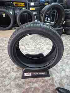 ROADSTONE N Fera SU 1 şinlər 215, 45 R17 ROADSTONE N Fera SU 1 şinlər 215, 45 R17