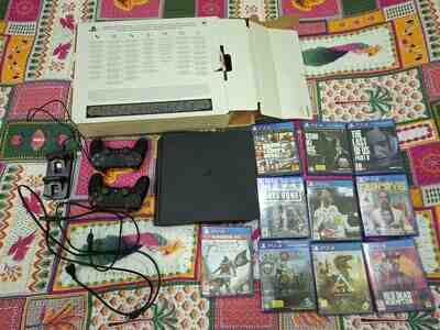 PlayStation 4 Slim 1TB PlayStation 4 Slim 1TB