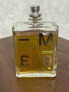 Molecules 03 Vetiver 100ML ətri Molecules 03 Vetiver 100ML ətri