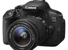 Fotoaparat Canon EOS 700D  18-135mm Lens Kit