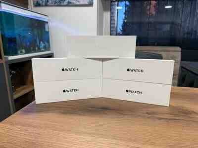 Apple Watch SE 3 Aluminum Midnight 44mm Apple Watch SE 3 Aluminum Midnight 44mm