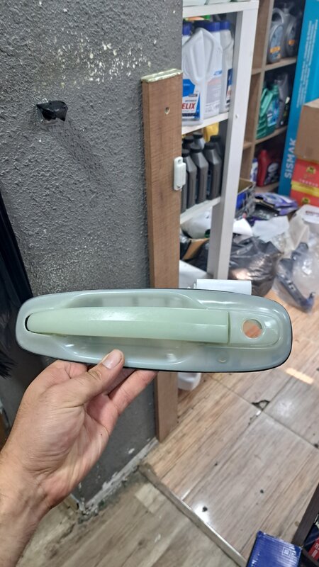 Lacetti, Gentra 1.5 qapı ruçkaları təzə Lacetti, Gentra 1.5 qapı ruçkaları təzə