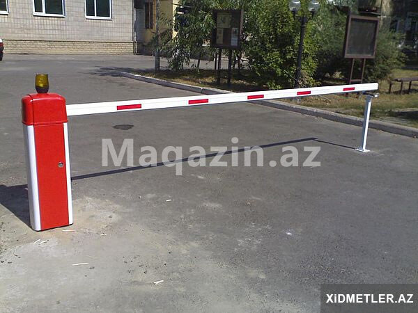 Şlaqbaum işıqlı Şlaqbaum işıqlı