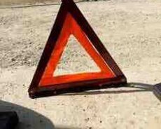 Yol qəza nişanı