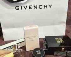 Mini ətir Givenchy