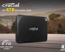 Crucial X9 4TB Portable SSD CT4000X9SSD902