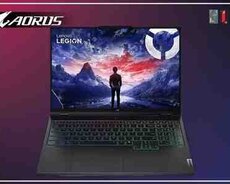 Lenovo Legion Pro 7 16IRX9H 83DE0004US