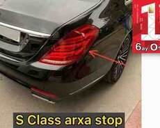 Mercedes-Benz S222 stop işıqları