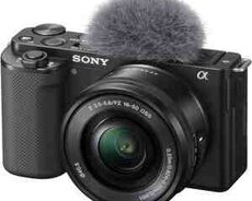 Sony ZV-E10 Mirrorless Camera with 16-50mm Lens