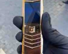 Vertu Signature S Design Pure Chocolate Red Gold 4GB