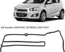 CHEVROLET AVEO T300 üst qapağının araqatı