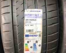 Michelin 28540 R23