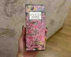 Gucci Flora ətri