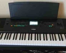 Elektro piano Yamaha DGX 670 B