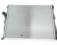 Bmw E46 Radiator su