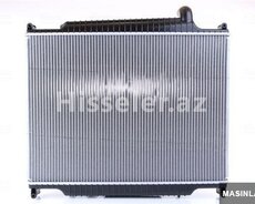 Range Rover L322 2002-2012 Radiator su