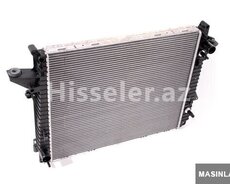 Discovery Lr3 L319 2004-2008 Radiator su