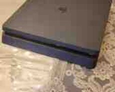 Playstation 4 Slim 1TB