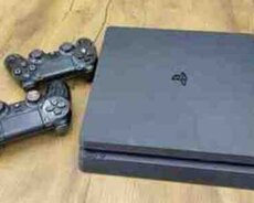 Playstation 4 Slim