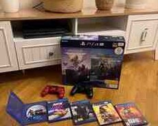 Sony PlayStation 4