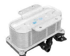 BMW F10F18N20 radiator qutusu