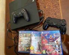 Sony PlayStation 4