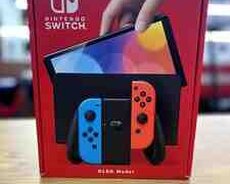 Oyun konsolu Nintendo Switch OLED