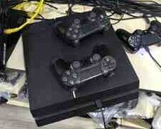 Sony PlayStation 4