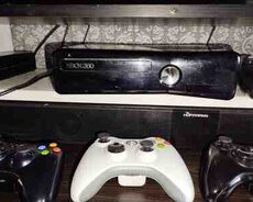 Xbox 360 Slim 250GB