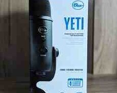 Blue Microphones Yeti Professional Microphone - Blackout