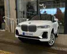 BMW X7 avtomobili