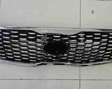 Kia Sorento 2019 radiator barmaqlığı