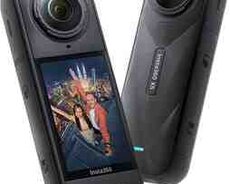 Insta360 X5