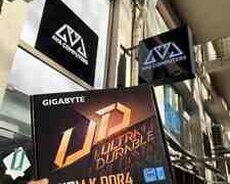 Ana plata Gigabyte H610 DDR4
