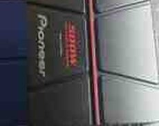 Pioneer 500W səsgücləndiricisi