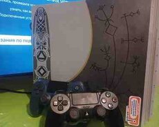 Sony PlayStation 4 Pro GOW Limited Edition