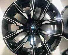 BMW G30 diskləri R20