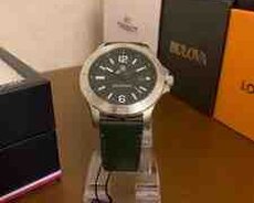 Qol saatı Tommy Hilfiger