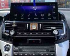 Toyota Land Cruiser android monitoru