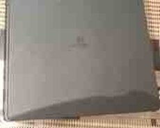 PlayStation 4 Slim 1TB