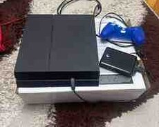 Sony PlayStation 4